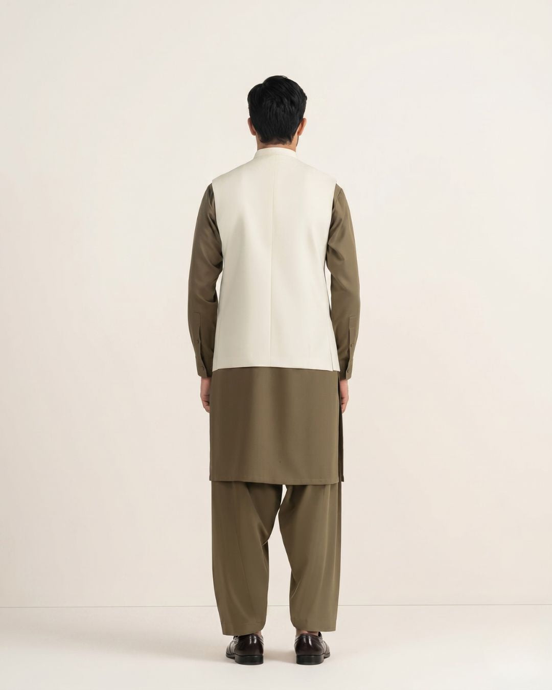 Off-White Waiscot